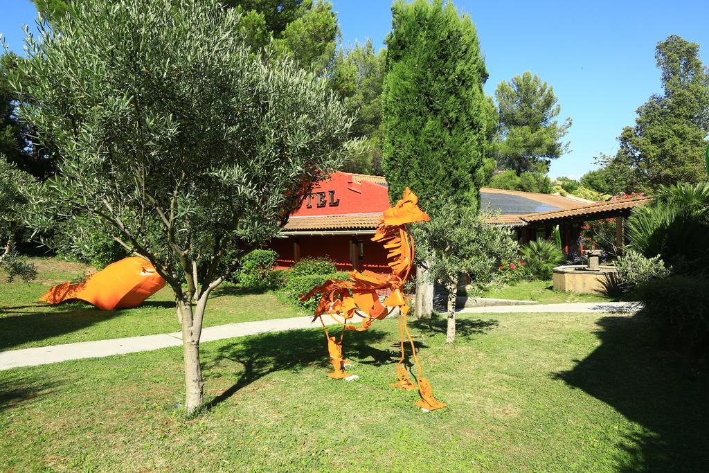 Kyriad Aix-En-Provence Mas Des Oliviers Exteriér fotografie