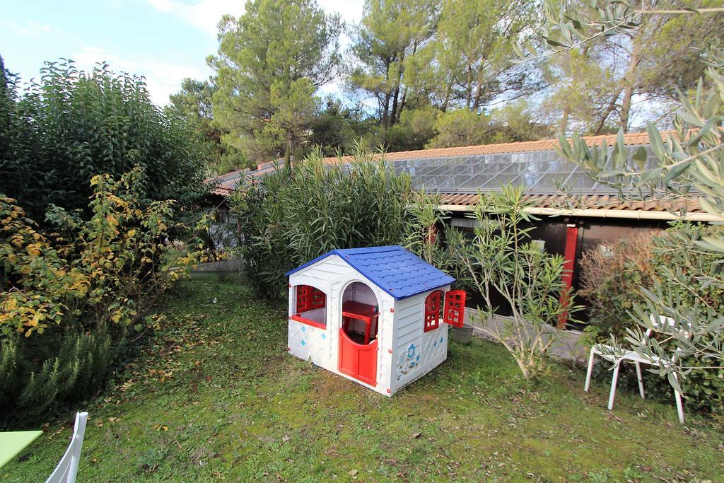 Kyriad Aix-En-Provence Mas Des Oliviers Exteriér fotografie